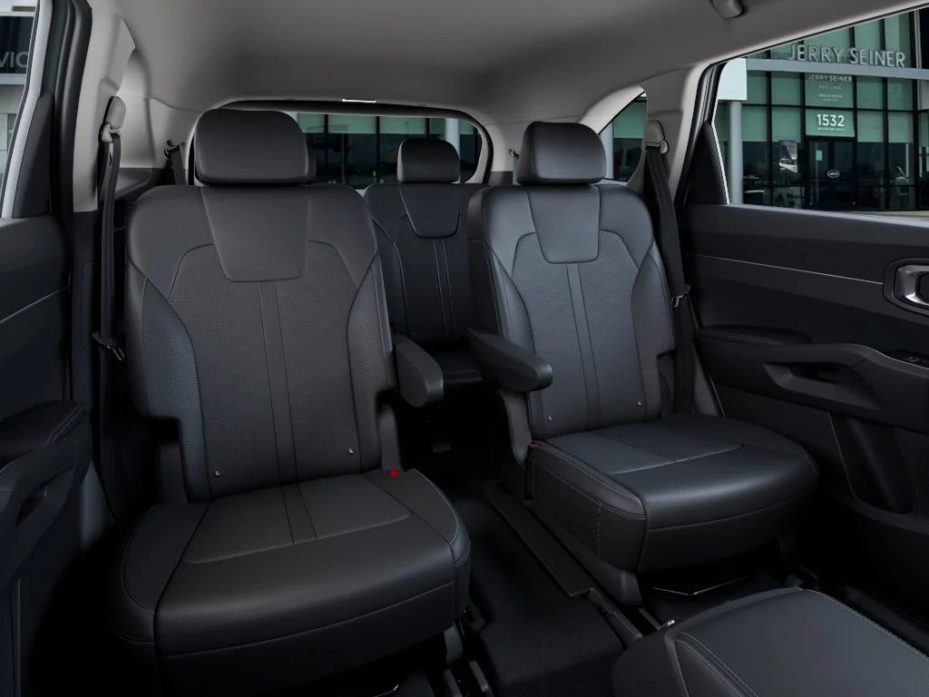 New 2026 Cityscape Green Kia EX image 16