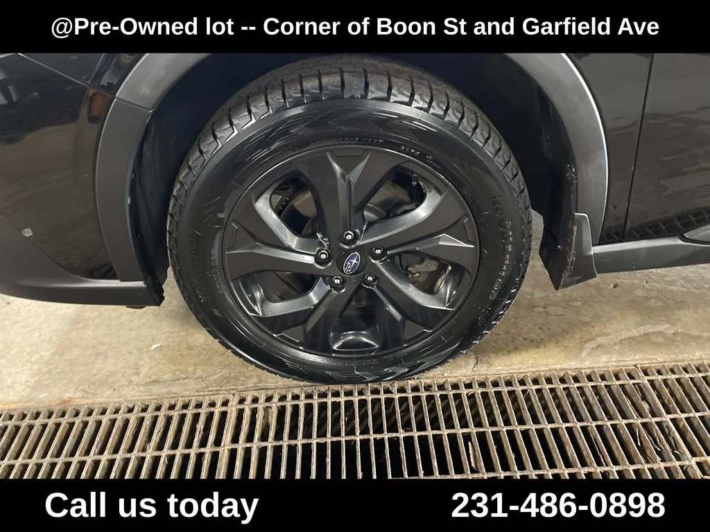 Used 2020 Black Subaru Onyx Edition XT image 11