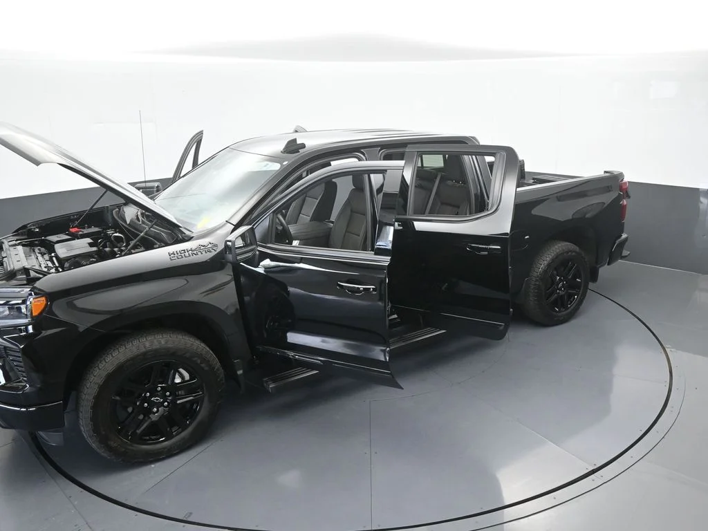 Used 2026 Black Chevrolet High Country image 74