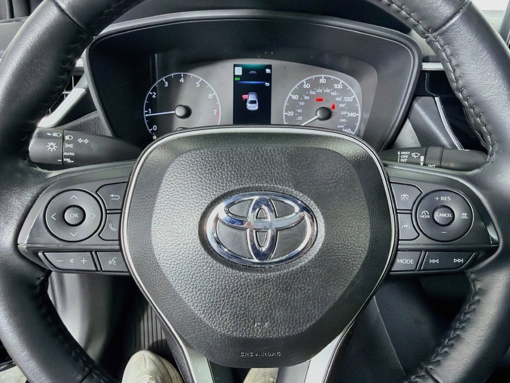 Used 2025 Black Toyota SE image 16