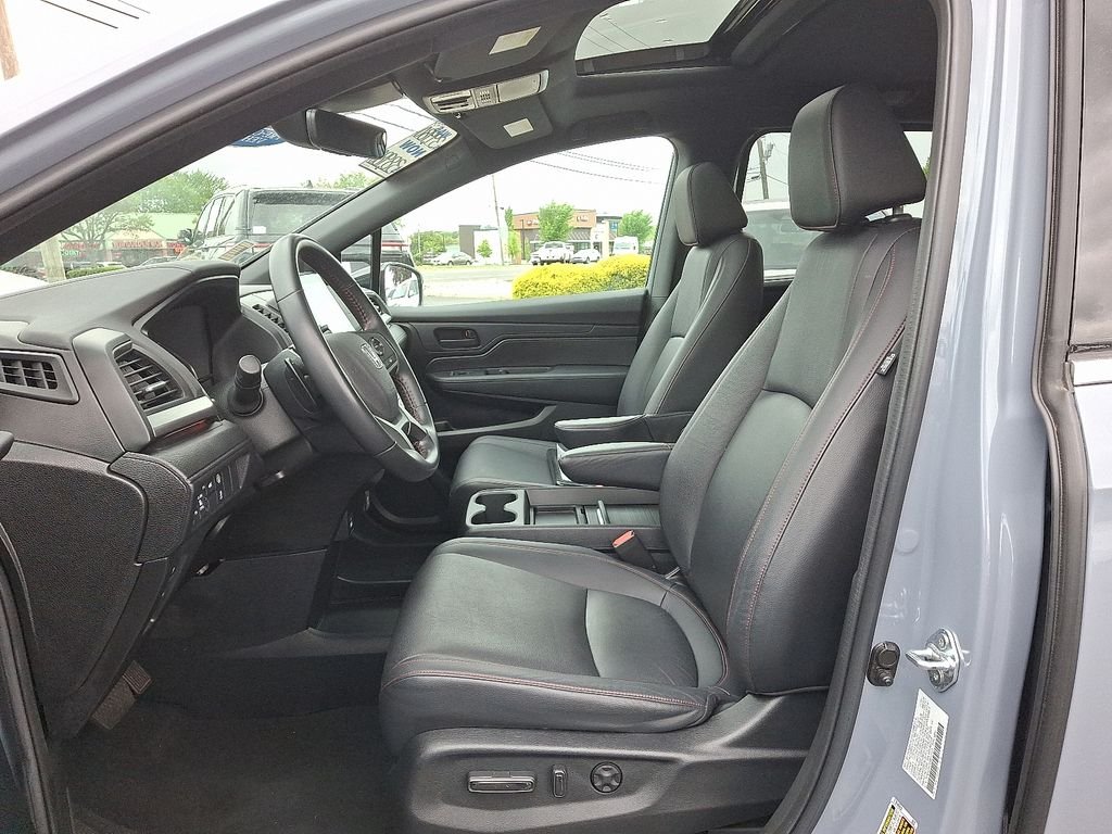 2024 Honda Odyssey SPORT - Photo 17