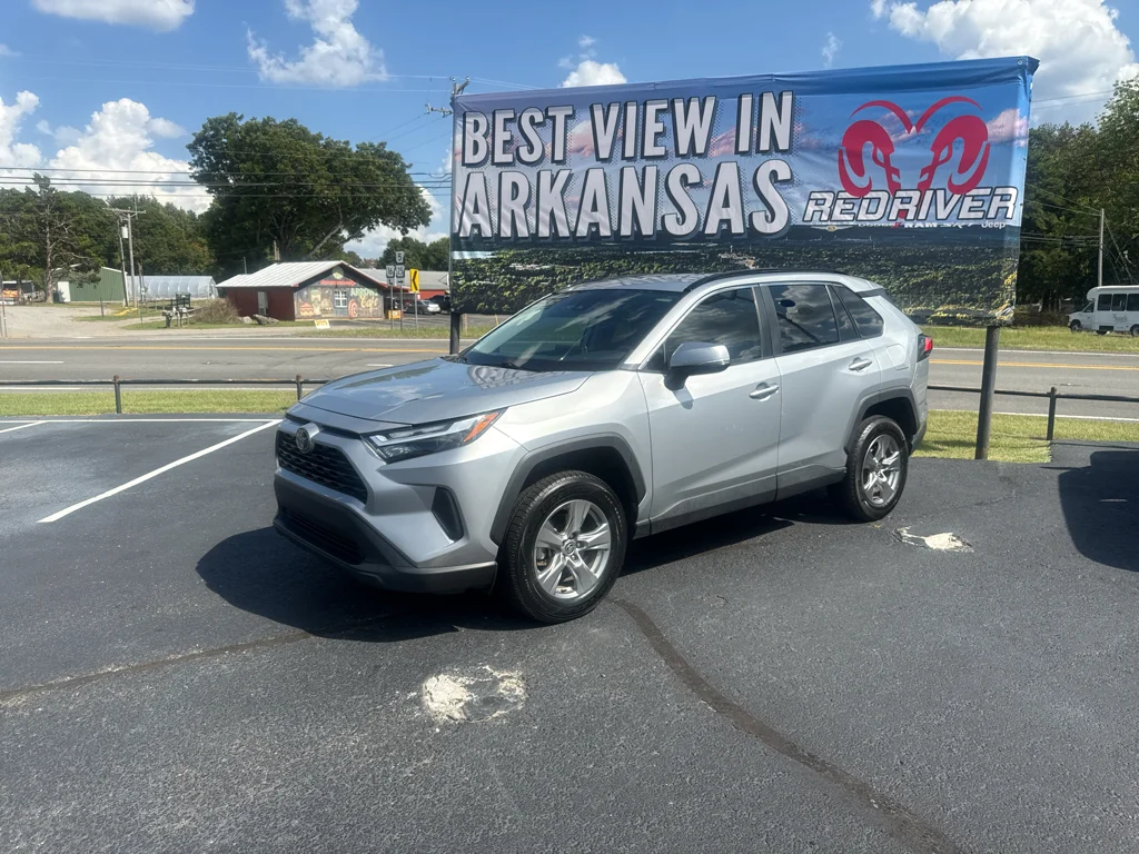 2024 Toyota RAV4