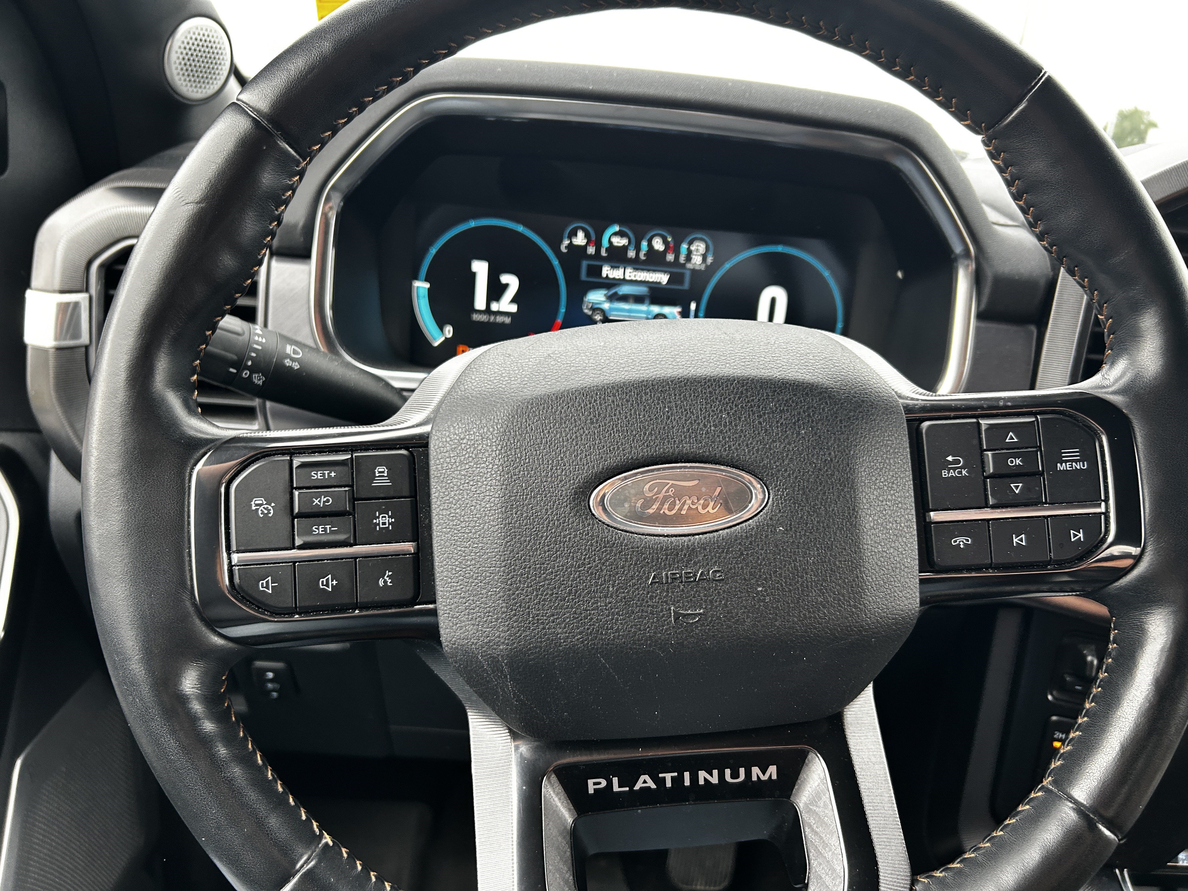 Used 2021 Star White Metallic Tri-Coat Ford Platinum image 17