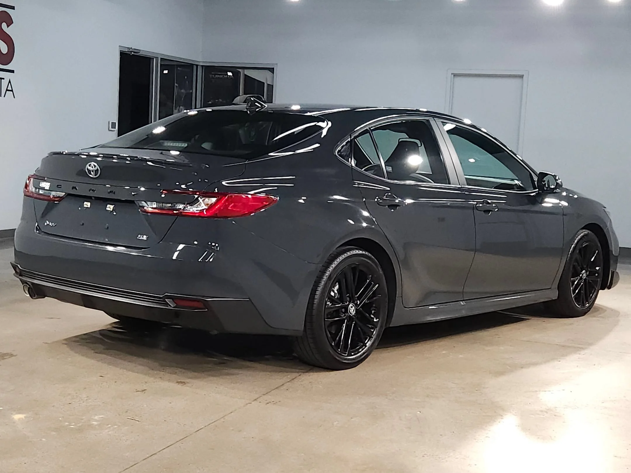 Used 2025 Underground Toyota SE image 7