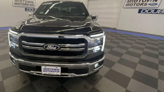New 2026 Agate Black Metallic Ford Lariat® image 3