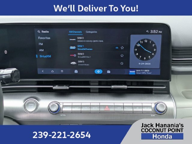 Used 2024 Green Hyundai SEL image 19