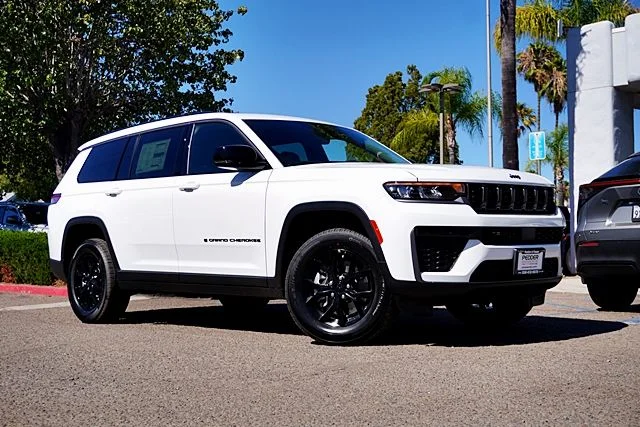 2026 Jeep Grand Cherokee L Laredo
