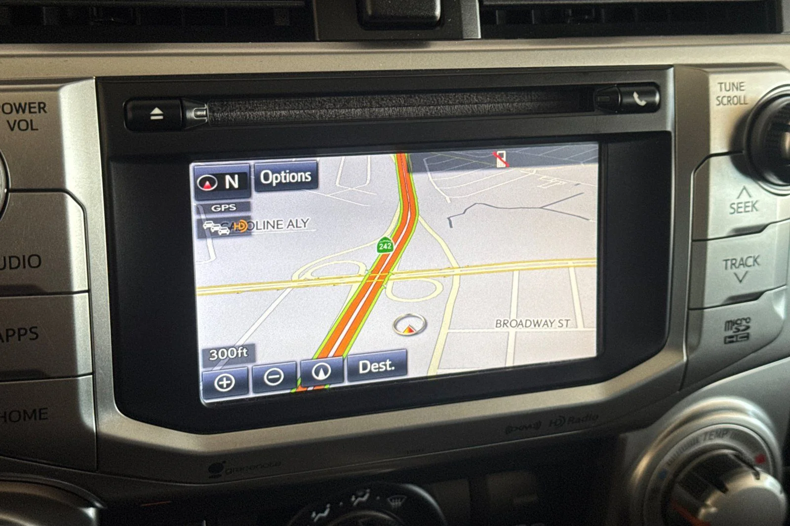 Used 2018 Magnetic Gray Metallic Toyota SR5 Premium image 15