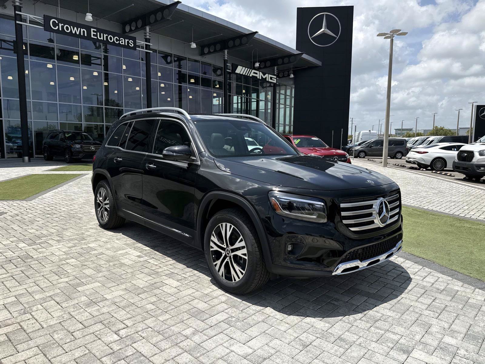 New 2026 Black Mercedes-Benz 250 SUV image 8