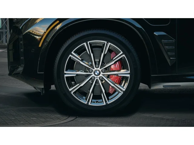 New 2026 Black Sapphire Metallic BMW  image 7