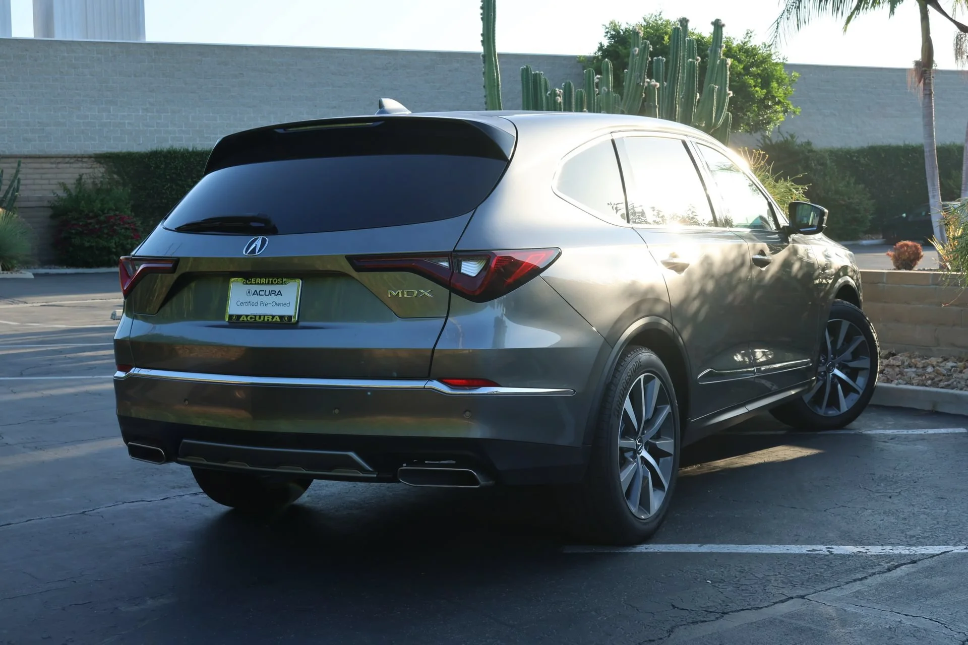 Certified Used 2025 Liquid Carbon Metallic Acura TECH image 28