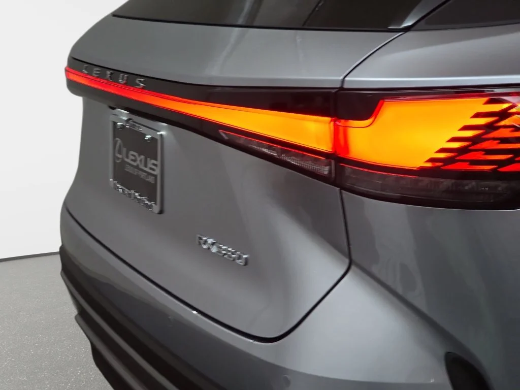 New 2026 Iridium Lexus PREMIUM PLUS image 30