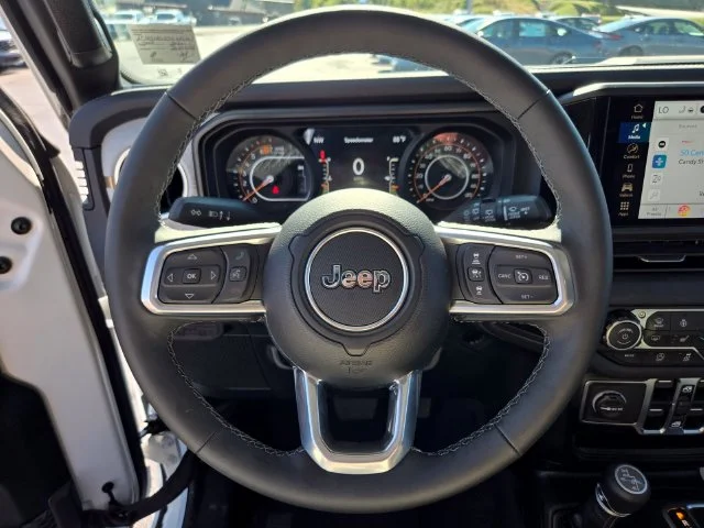 Used 2026 White Jeep Sahara image 30