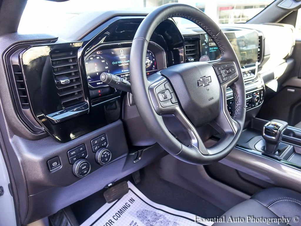 2024 Chevrolet Silverado 1500 ZR2 - Photo 15