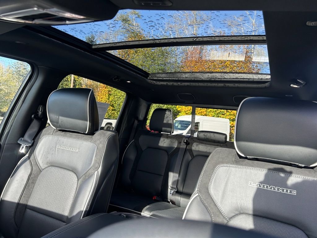 2026 RAM 1500 Laramie - Photo 25