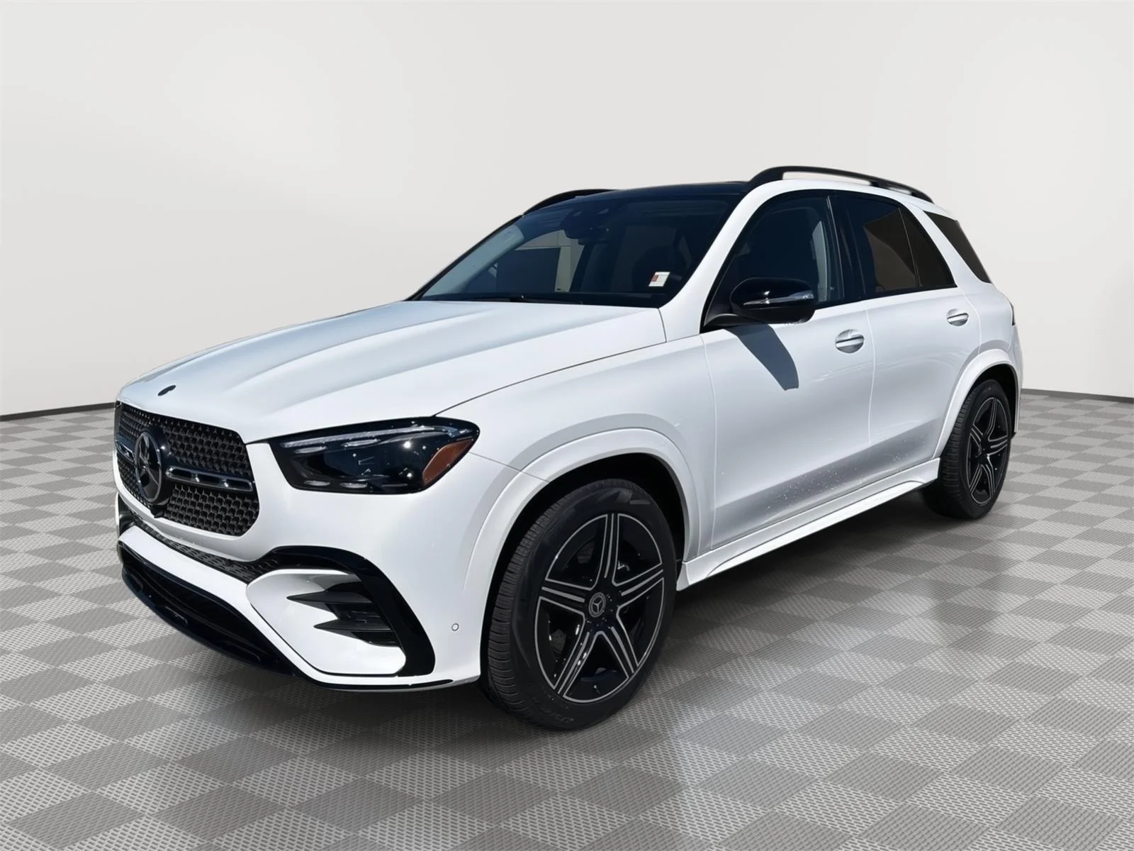 New 2026 MANUFAKTUR Moonlight White Metallic Mercedes-Benz GLE 350 image 7