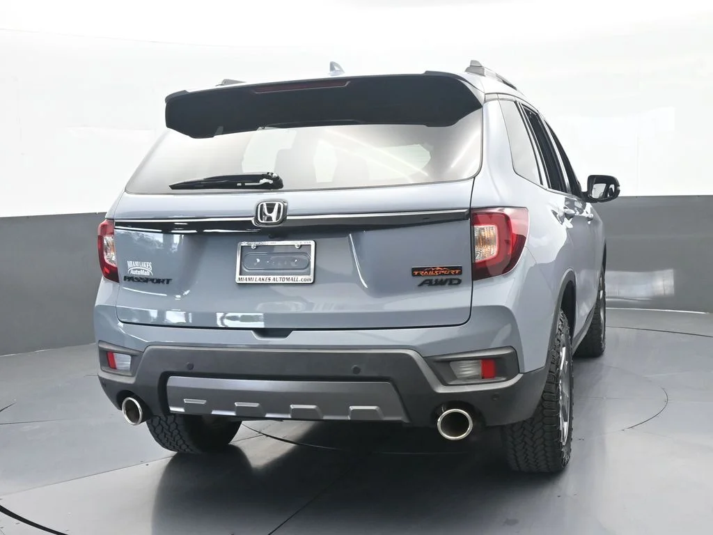 Used 2024 Gray Honda TrailSport image 5