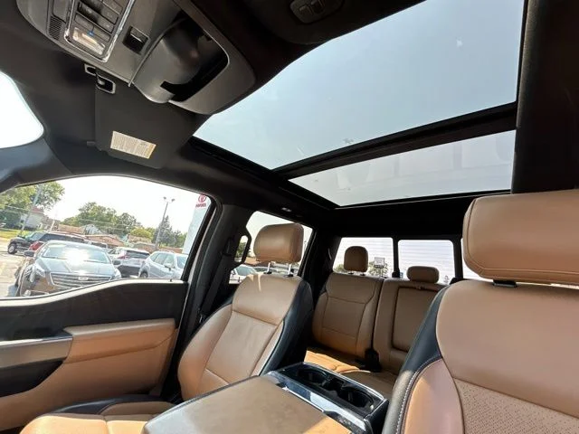 Used 2021 White Metallic Ford Lariat image 33