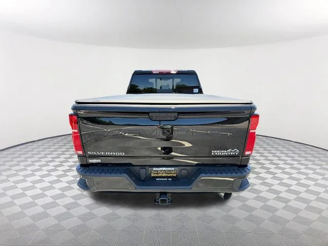 Used 2025 Black Chevrolet High Country image 6