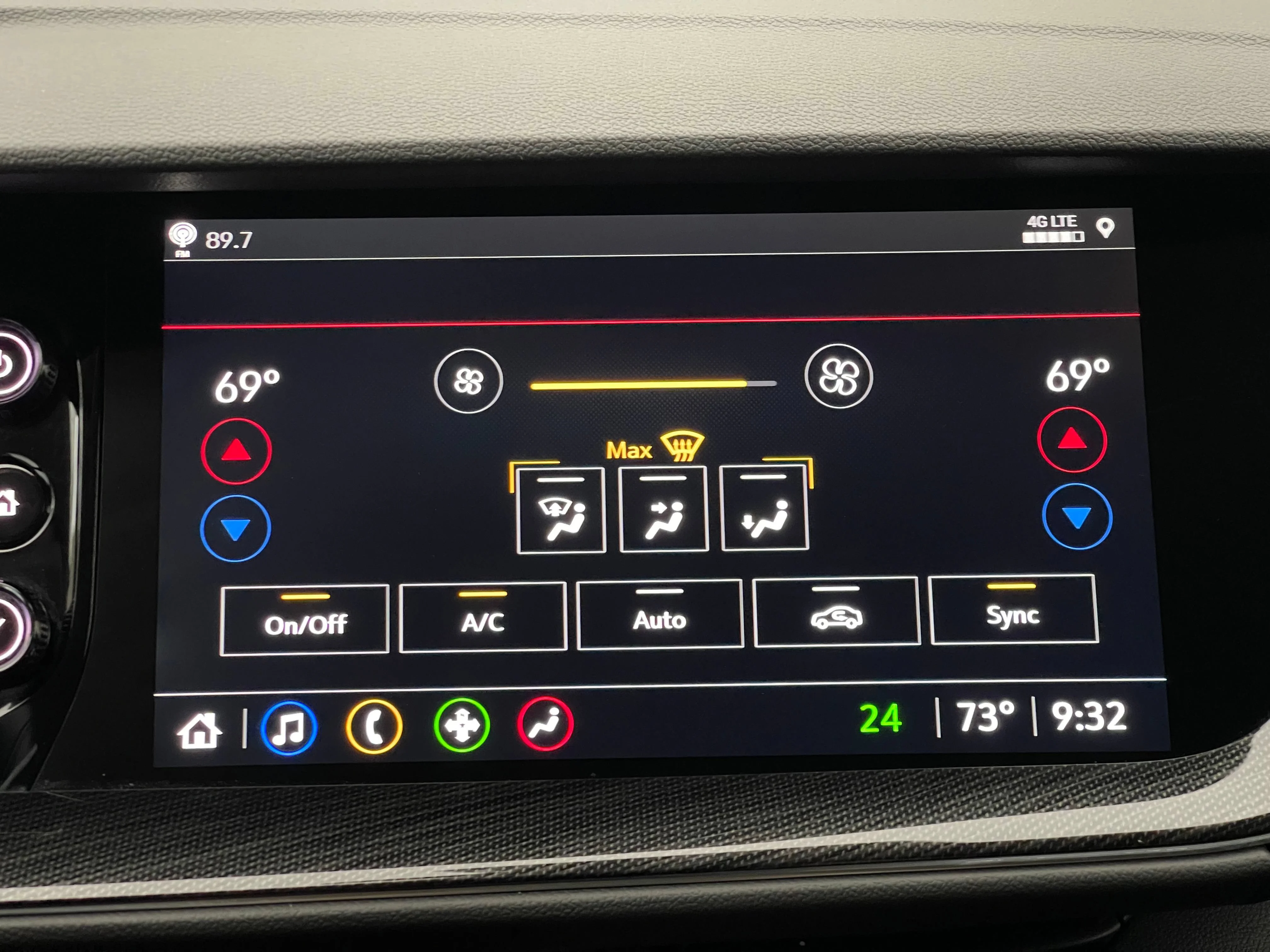 Used 2023 CINNABAR METALLIC Buick Preferred image 26