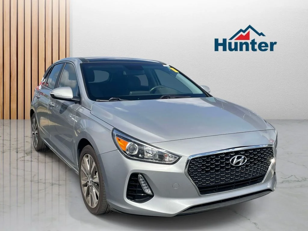 Used 2020 Stellar Silver Hyundai Base image 1