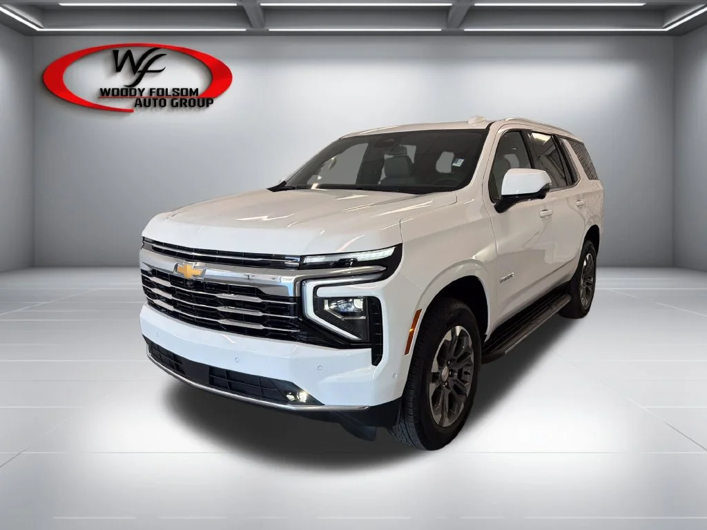 New 2026 Summit White Chevrolet LT image 3