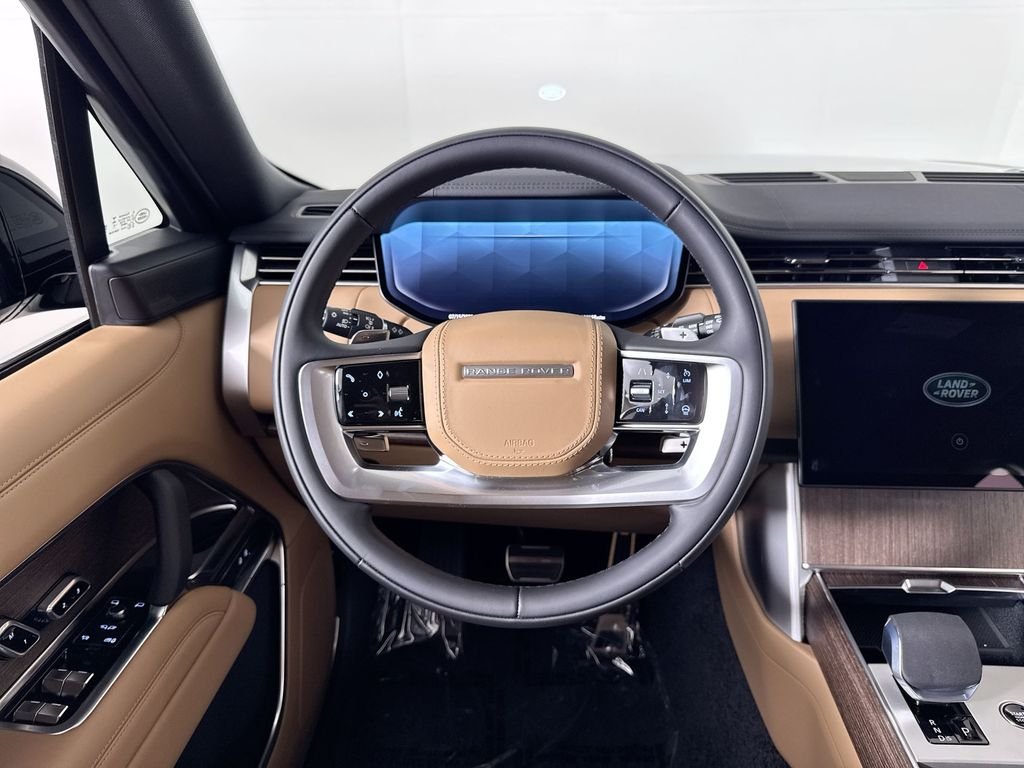 New 2026 Belgravia Green Land Rover SE LWB image 14