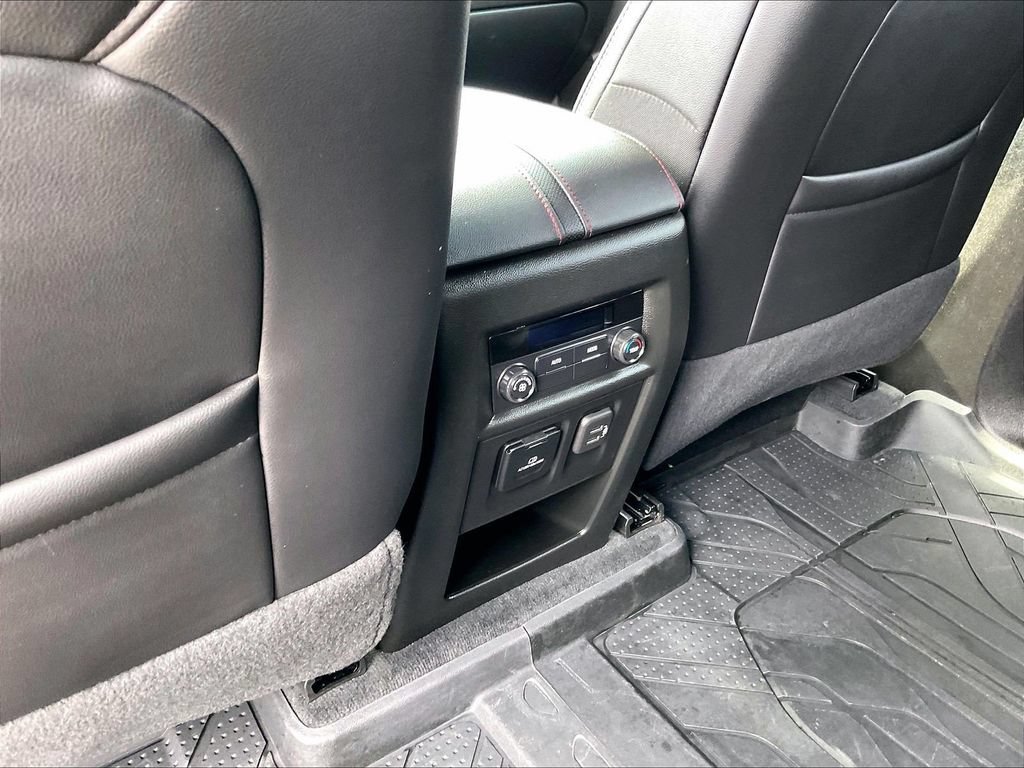 Used 2023 Summit White Chevrolet RS image 28