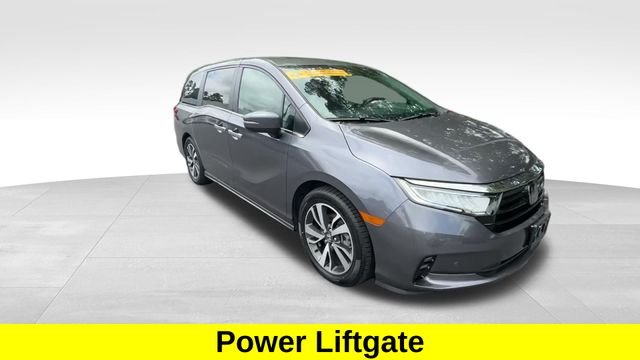 Used 2024 Modern Steel Metallic Honda Touring image 8