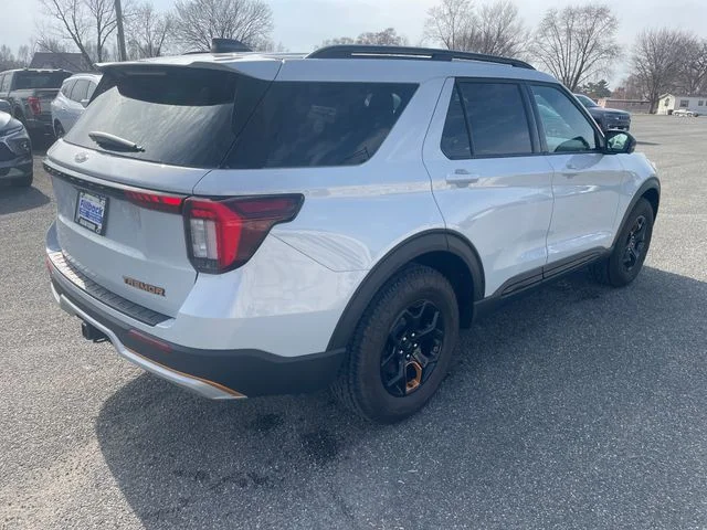 2026 Ford Explorer Tremor - Photo 8