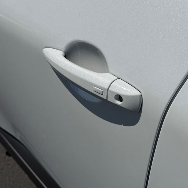New 2026 Everest White Pearl TriCoat Nissan SV image 12