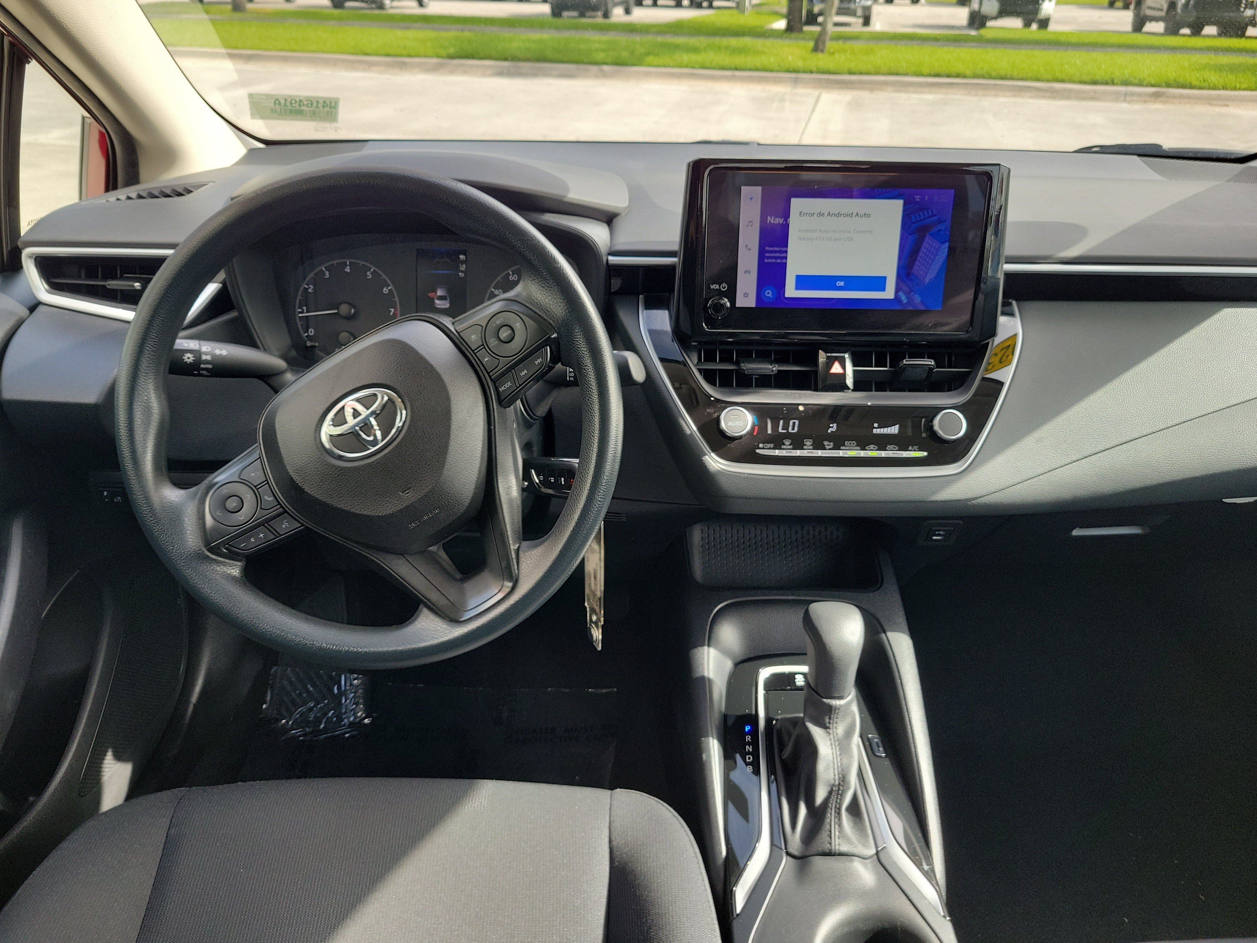 Used 2023 Pearl Toyota LE image 16