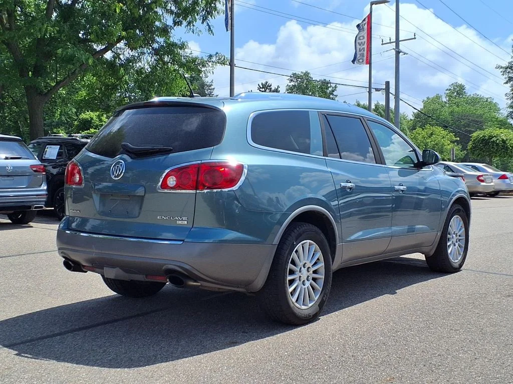Used 2009 Green Buick CXL image 4