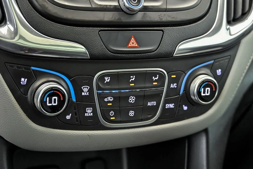 Used 2018 Gray Chevrolet Premier image 25