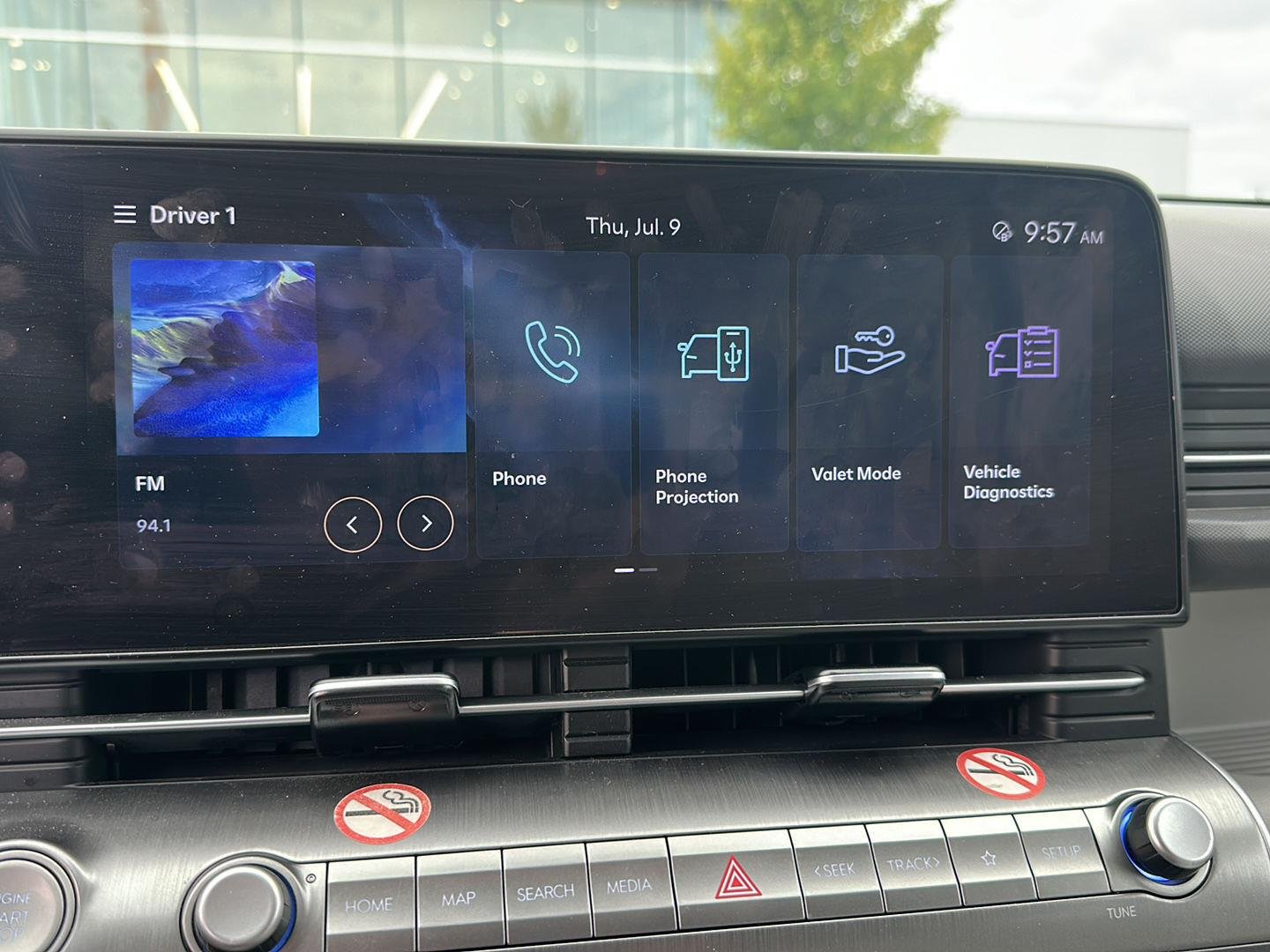 Used 2025 Cyber Gray Metallic Hyundai SEL image 11