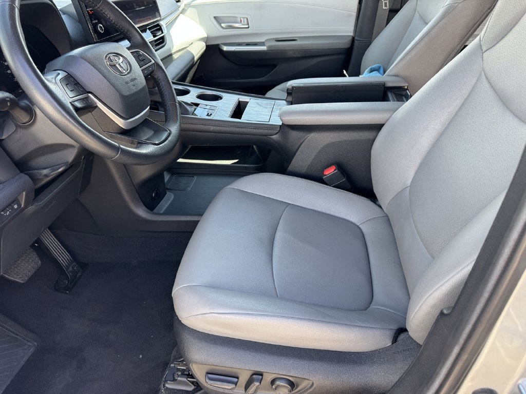 Used 2025 Celestial Silver Metallic Toyota XLE image 16