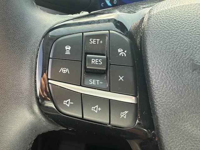 Used 2022 Blue Ford Titanium image 27