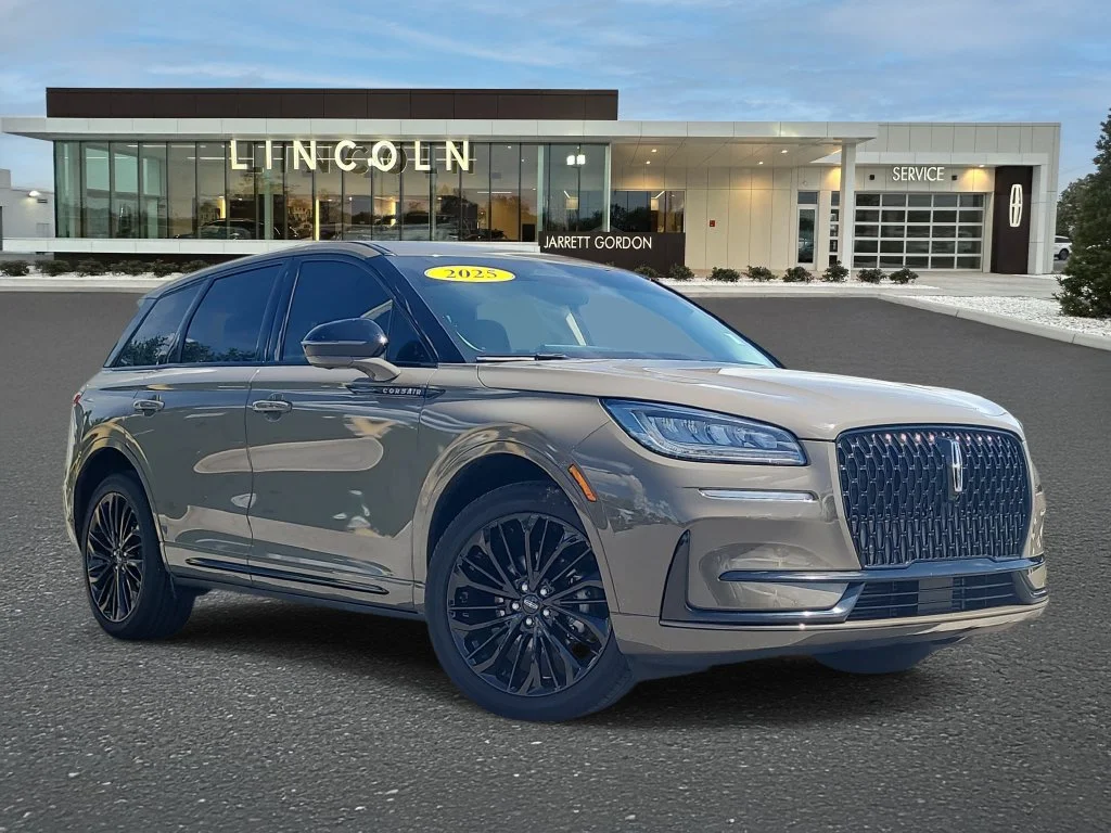 2025 Lincoln Corsair Premiere