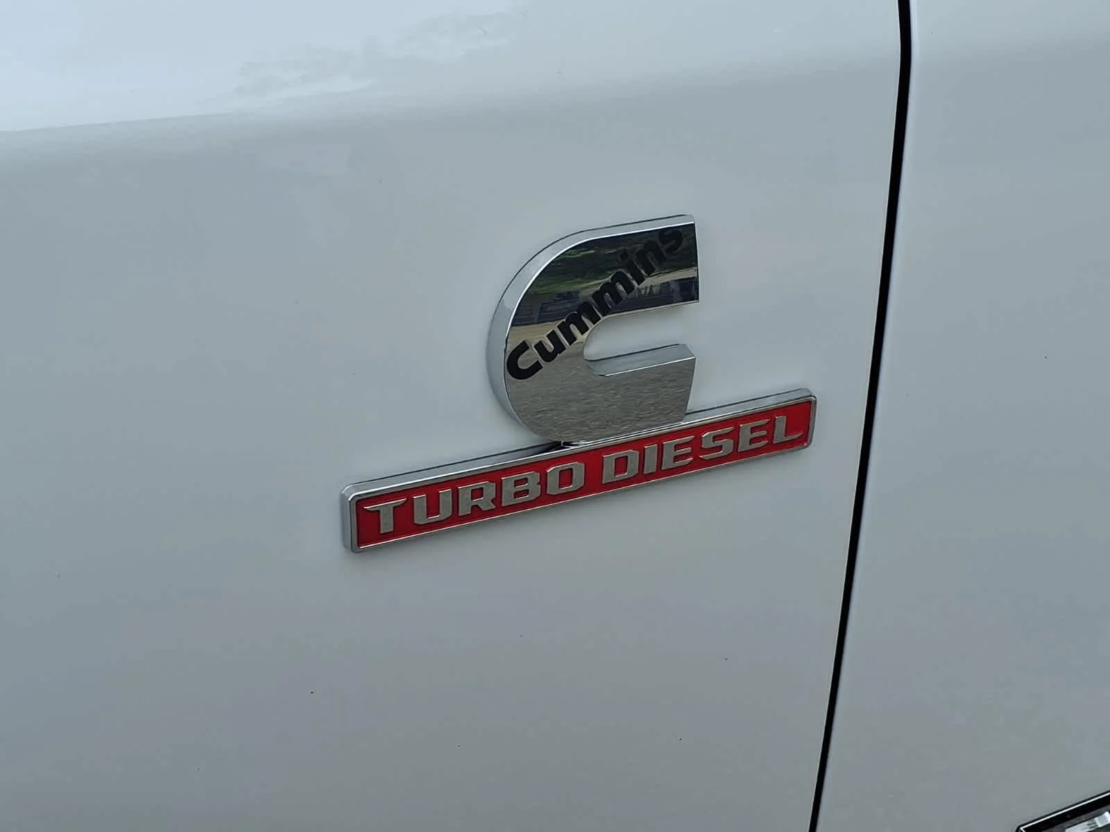 Used 2024 Pearl White Ram Laramie image 32