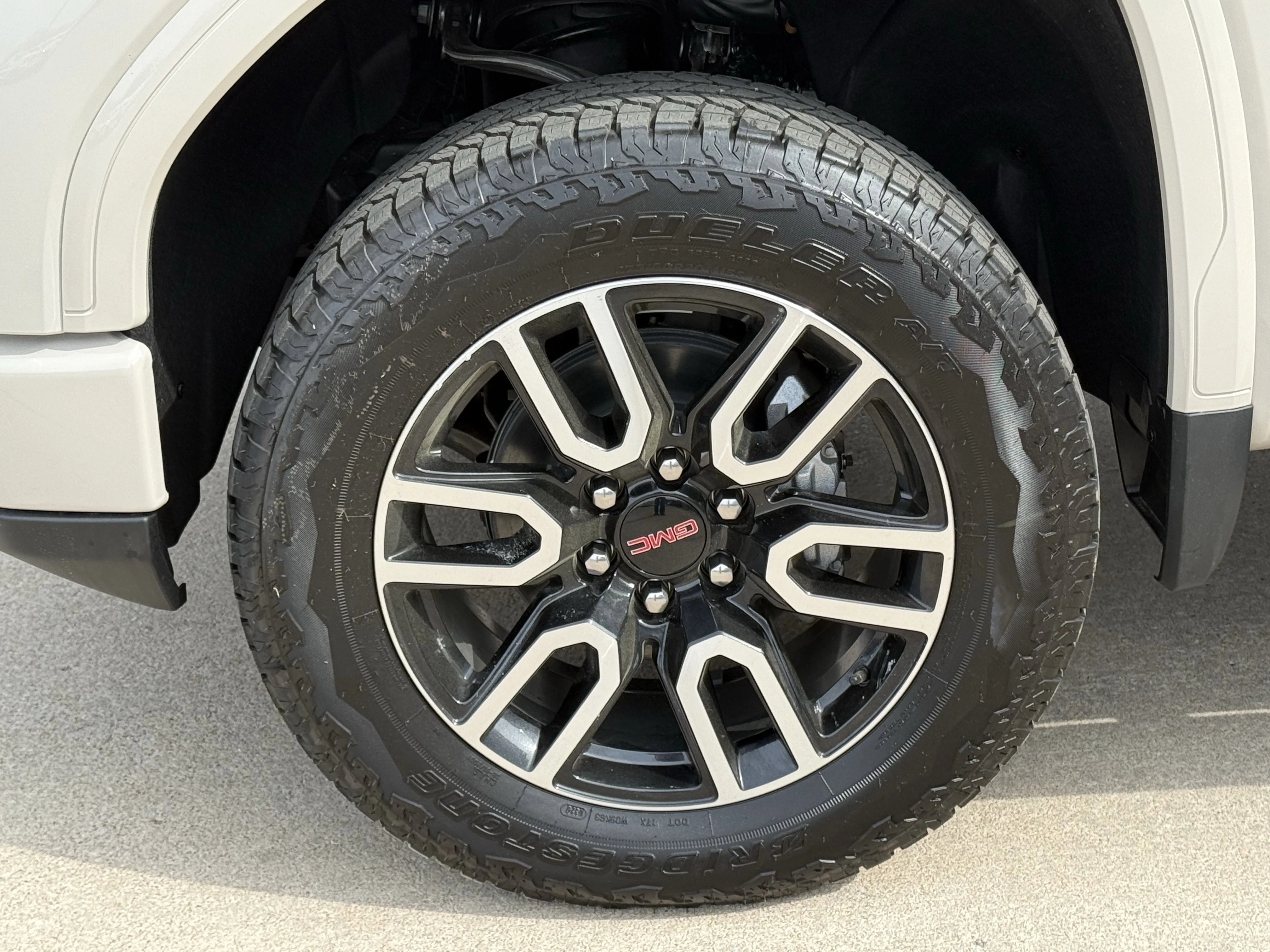 2026 GMC Sierra 1500 AT4 - Photo 17