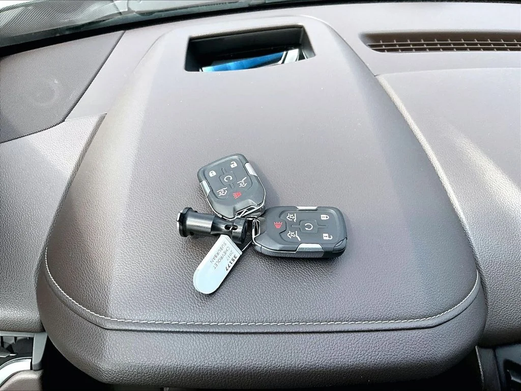 Used 2017 Gold Chevrolet Premier image 12