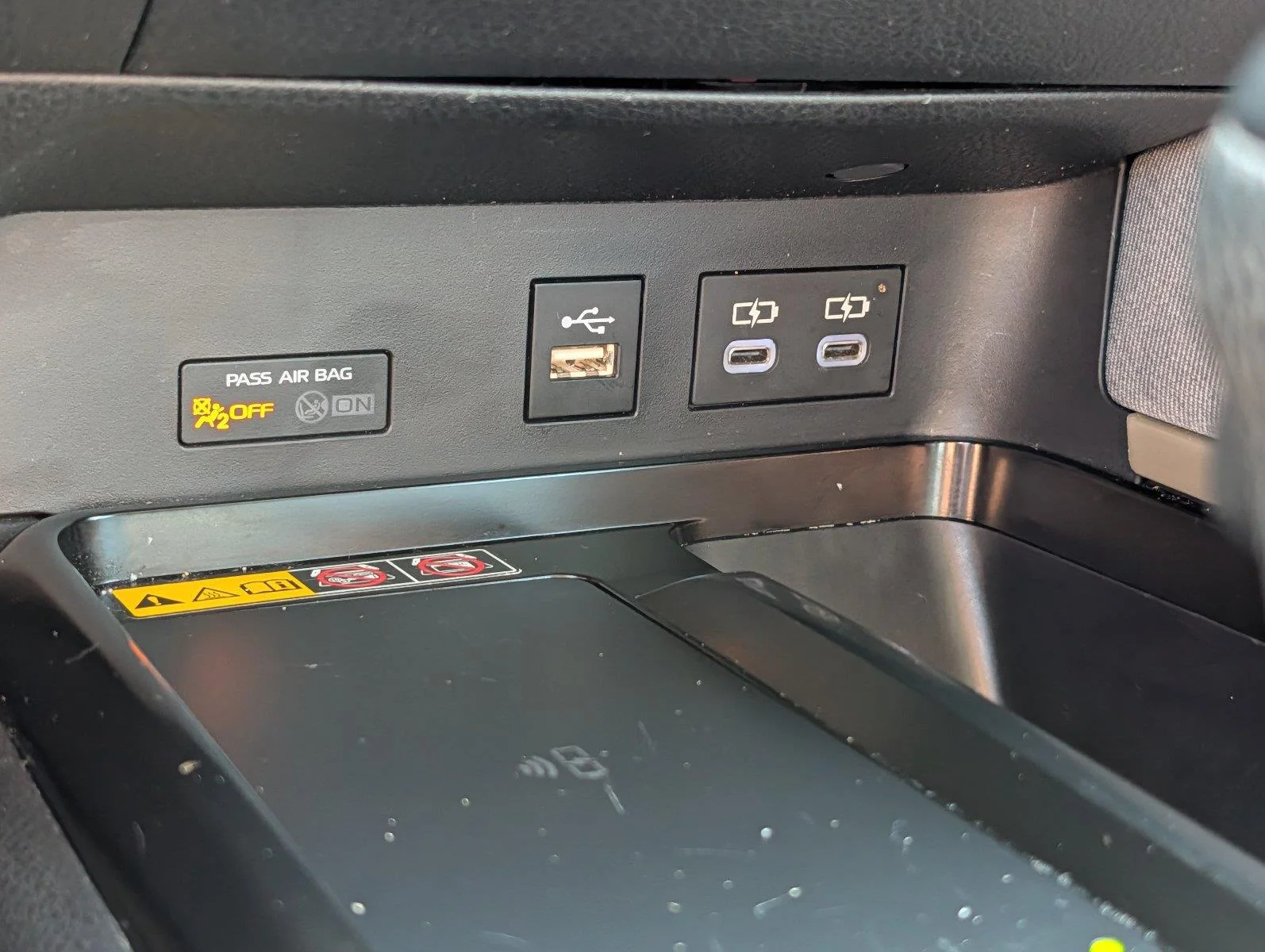 Used 2025 Ice Cap Toyota LE image 19