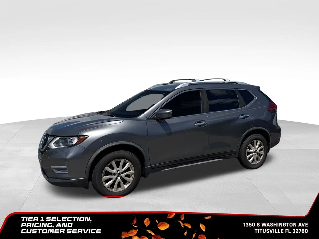 Used 2019 Gray Nissan SV image 4