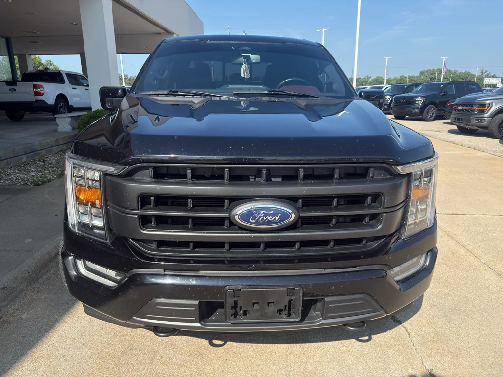 Used 2023 Agate Black Metallic Ford LARIAT image 2