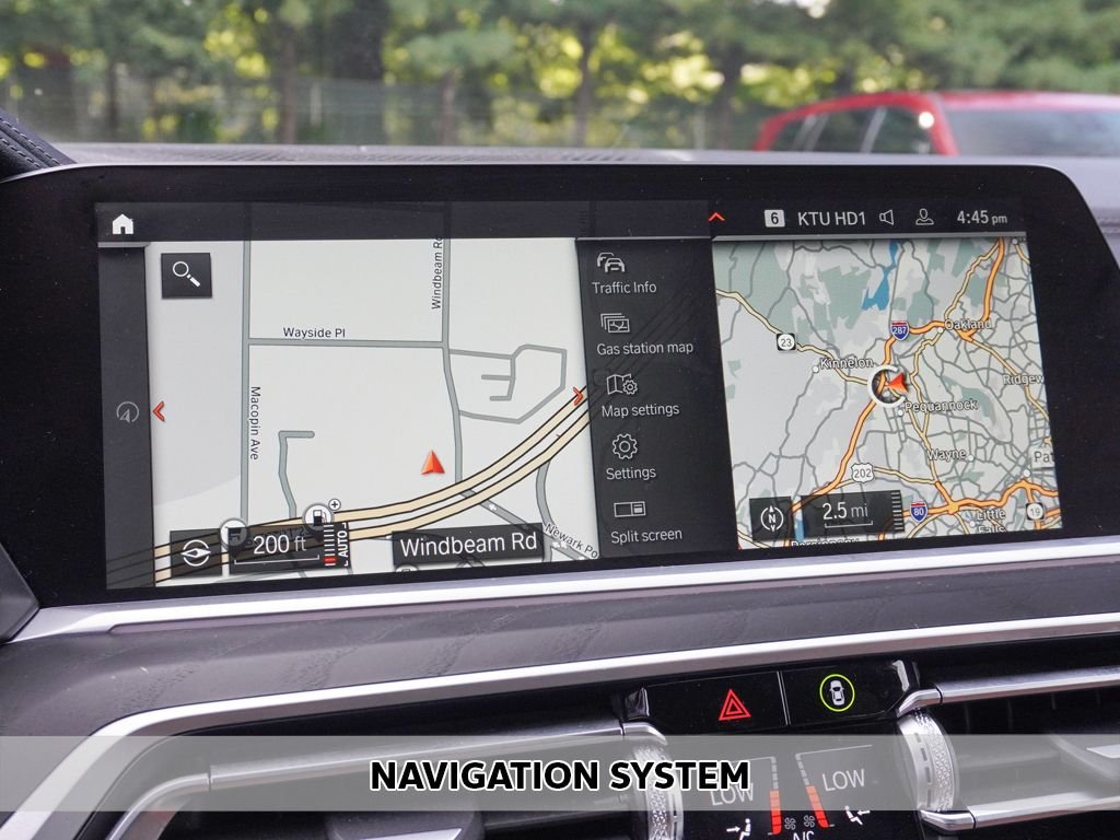 Used 2022 Gray BMW xDrive40i image 3
