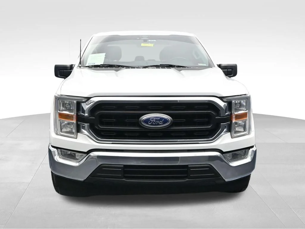 Used 2022 White Ford XLT image 8