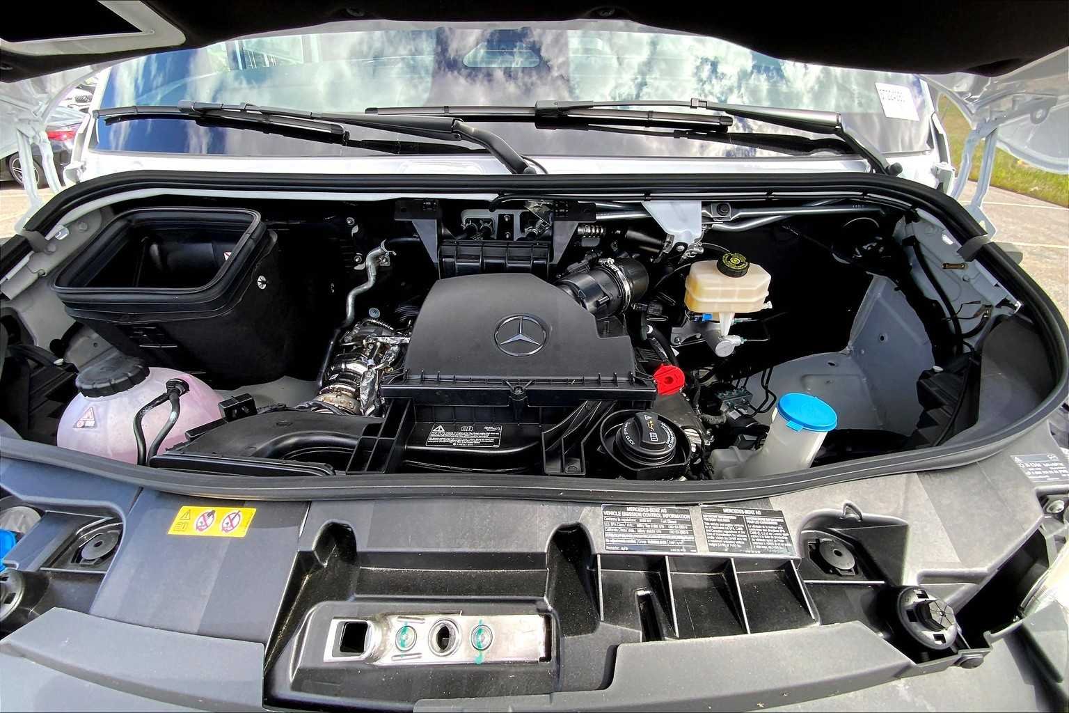 2025 Mercedes-Benz Sprinter Cargo Van Base - Photo 15