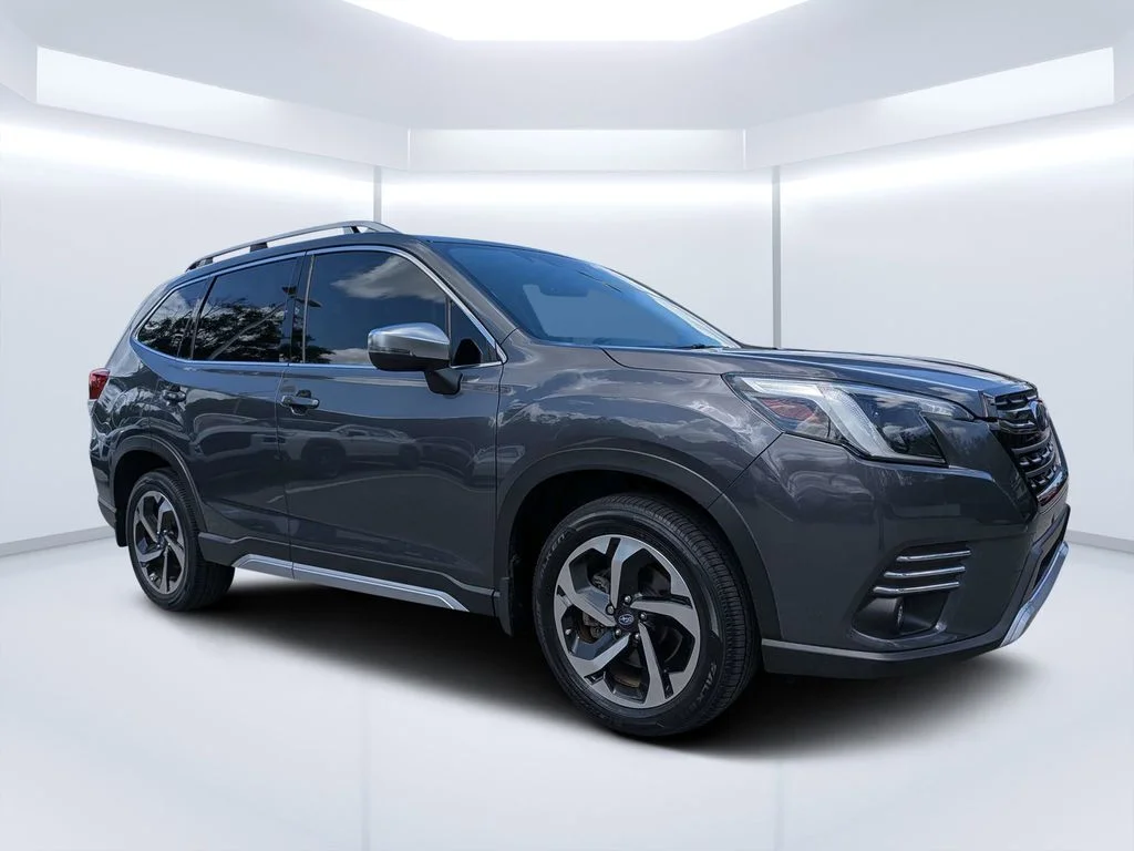 2024 Subaru Forester Touring's photo