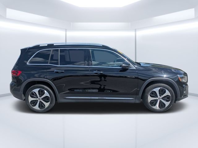 Used 2025 Black Mercedes-Benz GLB 250 image 2