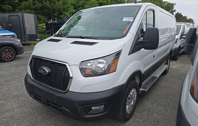 Used 2025 White Ford Base image 3